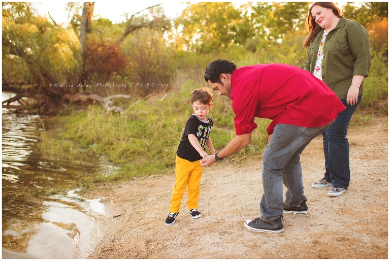 Family Sunset Photography Session Throwing Rocks in Lake